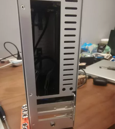 鱼巢S2 全铝机箱 150包邮带电源