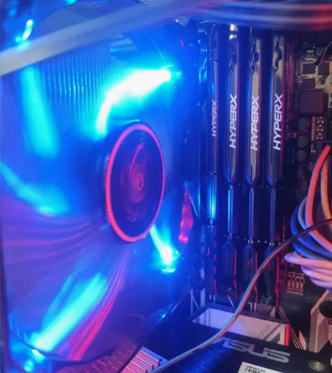 金士顿骇客神条DDR4，2400。现在电脑...