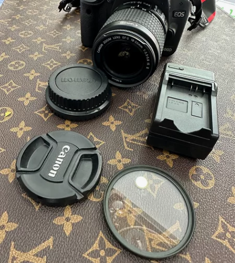 低价出9.5成新佳能EOS 500D单反相...