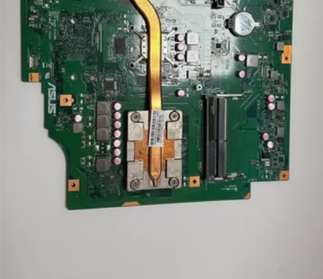 华硕主板很新没有动过不知道好坏 感兴趣的话...