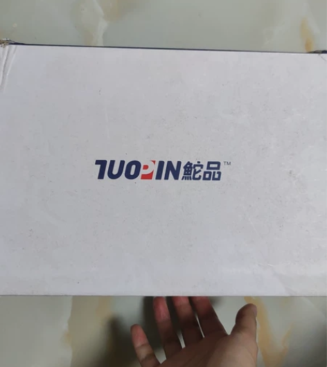 全新藕粉色高帮帆布鞋 买短了，忘记退了37...