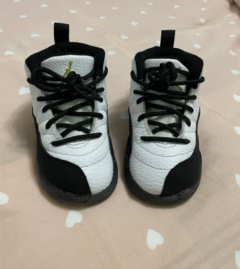 宝宝乔丹篮球鞋 9新 尺码8c，cn140...