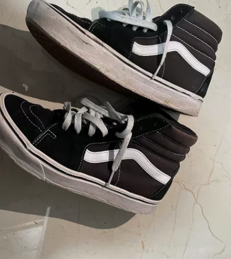 自穿vans 41.5 可小刀