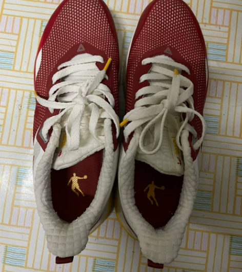 全运会北京队装备，乔丹运动鞋39码 感兴趣...