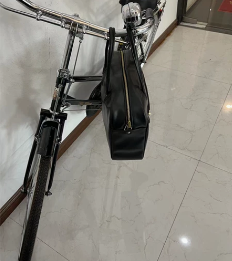 全新26飞鸽自行车，虽然保存的很好还是挡不...