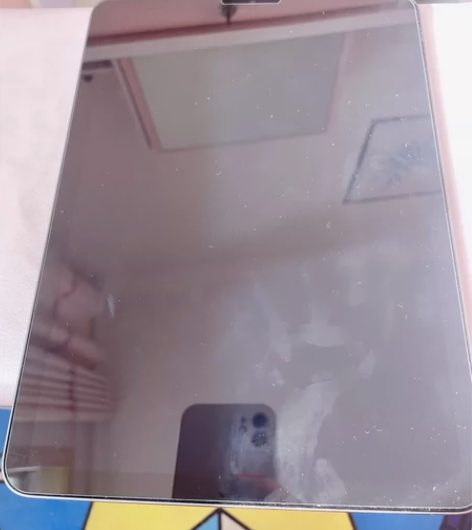 iPad Air564g自用的，买了没怎么...