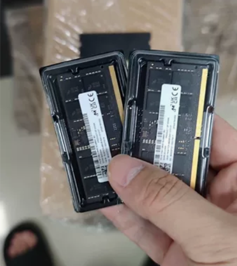 全新镁光16GB DDR5 4800笔记本...