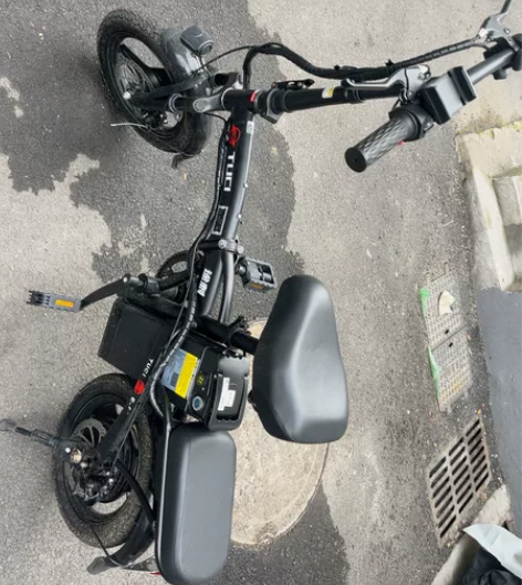 折叠电动车 代驾车 可放后备箱 一千六买的...