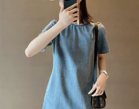 浅蓝牛仔连衣裙 立体剪裁超显瘦炒鸡洋气!...