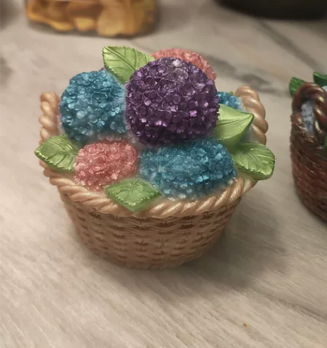 [钉子][钉子]手工成品，滴胶成品滴胶花篮...