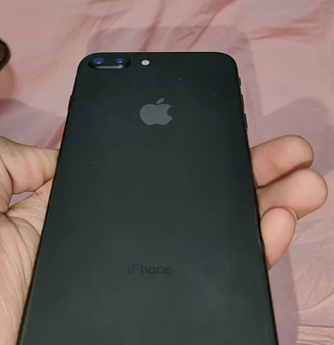 苹果8Plus  64G   国行正品 成...