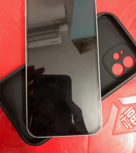 12 128g 国行  绿色  换过国产屏...