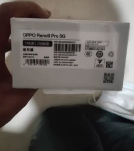 oppoReno9Pro5G手机，全新未拆...