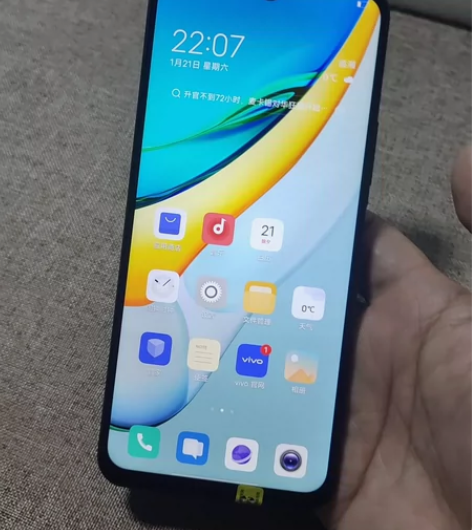 vivo y52s 自拍摄像头坏了，屏幕有...