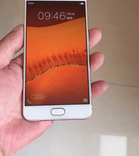 ViVOX7。       4+64G 功...