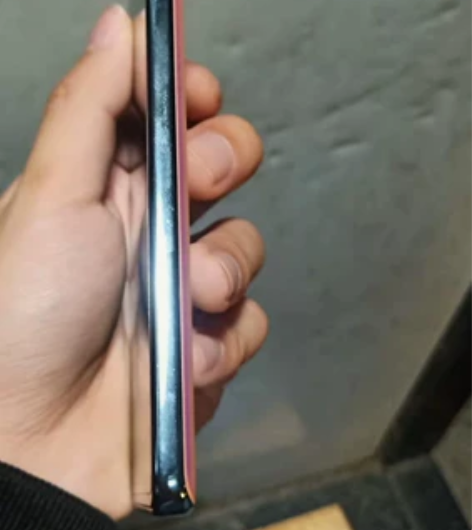 摩托罗拉 感兴趣的话点“我想要”和我私聊吧~