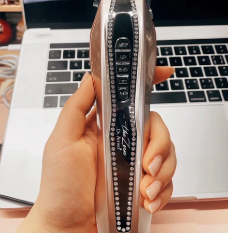 闲置宙斯美容仪五代脸部射频家用微电流入仪器...