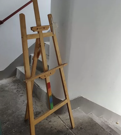 美术生艺考联考画架 木质画架,用过次数不多...