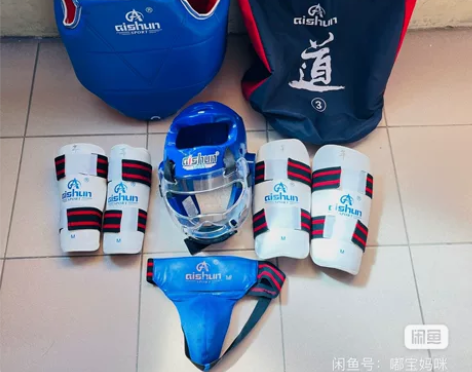 闲置跆拳道护具全套七件套M号（适合140-...
