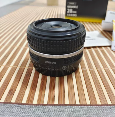 尼康z28 2.8se复古版镜头，镜头成色...