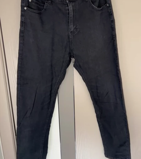 黑色牛仔裤，33码，也就2xl，包邮 感兴...