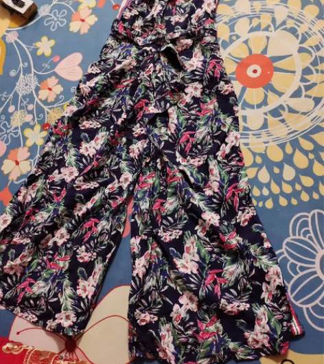 [包邮]出闲置，露肩连体阔腿裤，后拉链带腰...