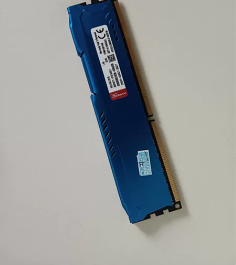 金士顿骇客神条三代内存8G/1600，自用...