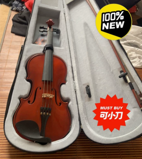 琴行关闭,9.9新小提琴转卖,都是挂架展示...