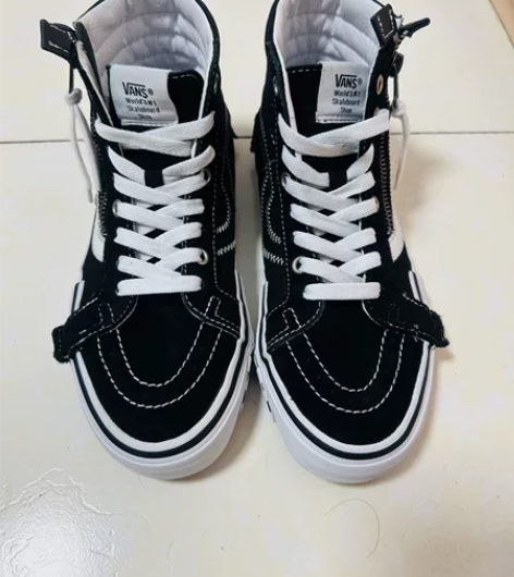 Vans高帮解构 尺码37 支持专柜验...