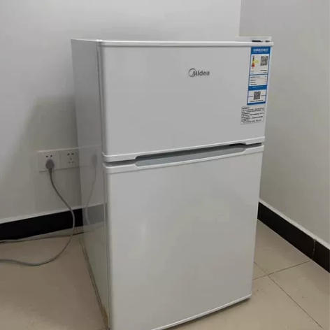 【95包邮】美的全新特价双门小冰箱特价冷藏...