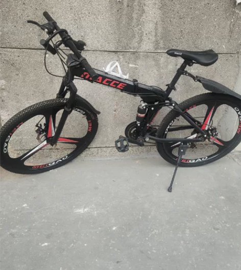 山地车，买回来骑了两个多呀，现在搬回宿舍不...