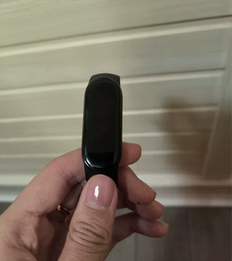 小米手环6 十月购入 没有任何质量问题 屏...