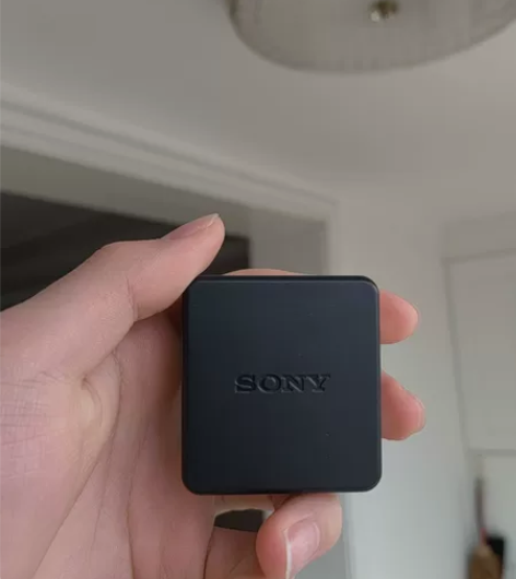 sony原装充电头 感兴趣的话点“我想要”...