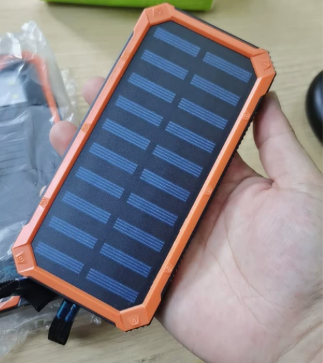 只剩5个太阳能充电宝内置6000毫安时电池...