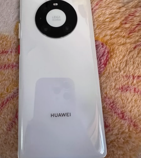 华为mate40Pro实体店购买 内存8+...