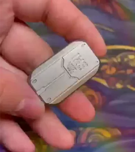 老吴 钢防线 整花活必备款，战损成色 顺丰...