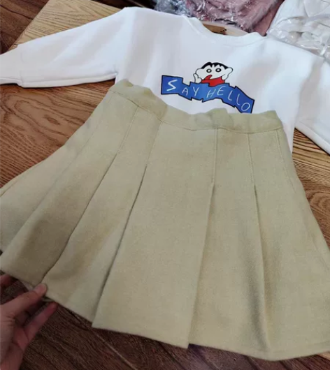女童百搭款百褶裙冬款半裙 搭配打底衫,毛衣...