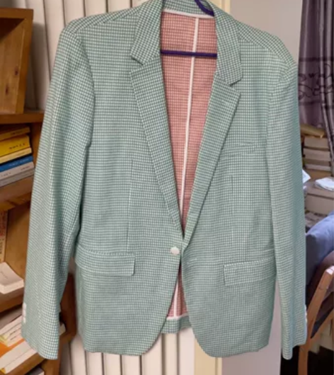 男士西装青瓷绿 全新没穿过没下过水。买来试...