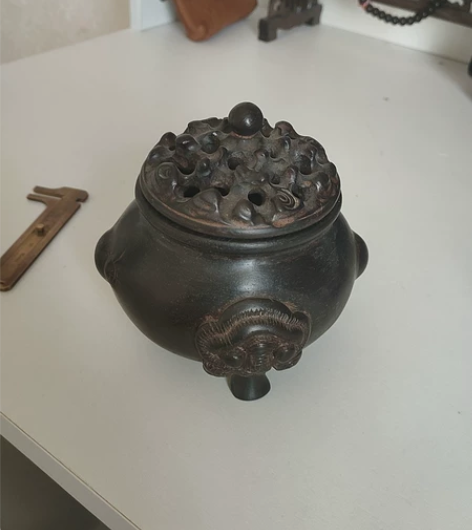 檀木熏香炉 全品 感兴趣的话点“我想要”和...