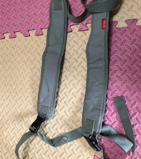 儿童坐在椅子上姿势修正带 感兴趣的话点“我...