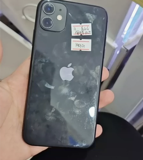 苹果11  国行   内存64G   电池...