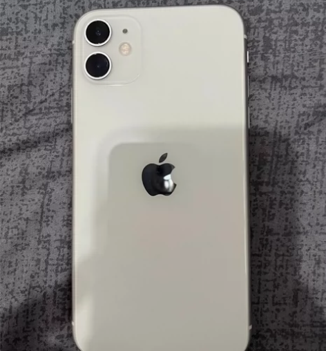 苹果11 白色128G！电池90以上！纯原...