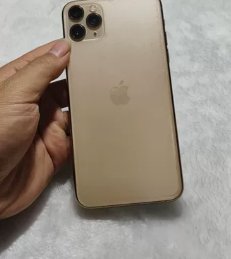 国行苹果11promax，id账号已退出，...