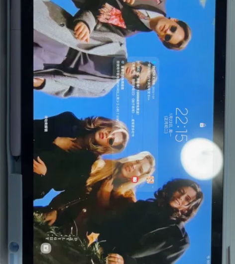 出二手三星S6lite 4+64G  纯原...