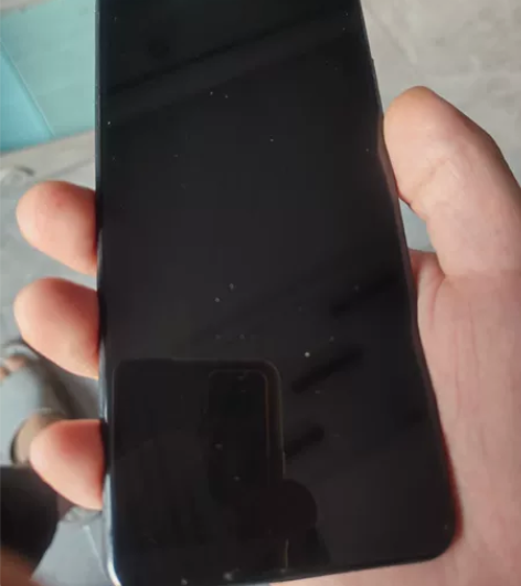 本人一手原装手机VIVO Y79A 内存：...