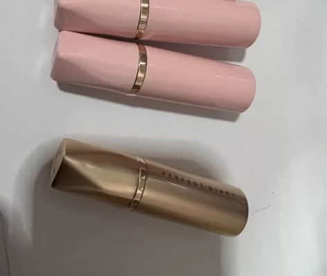 【完美日记】小粉钻口红，11、c02、A0...