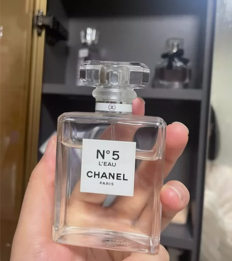 经典款香奈儿5号香水 如图存量 2020年...