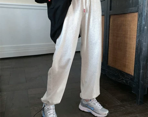 赛小懒灰色运动宽松束脚裤子女秋冬2020新...