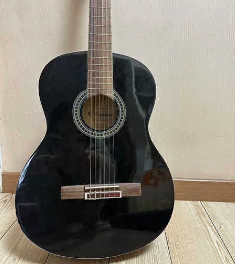 出售吉他 个人原因出售 便宜出 感兴趣的话...