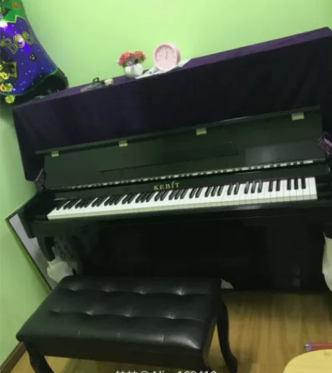 转钢琴，孩子不学了8成新，5000，可议价...